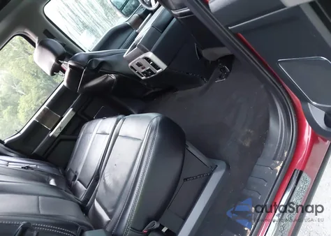 2019 Ford F250 Super Duty z USA, uszkodzony, nr VIN 1FT7W2BT2KEF93818